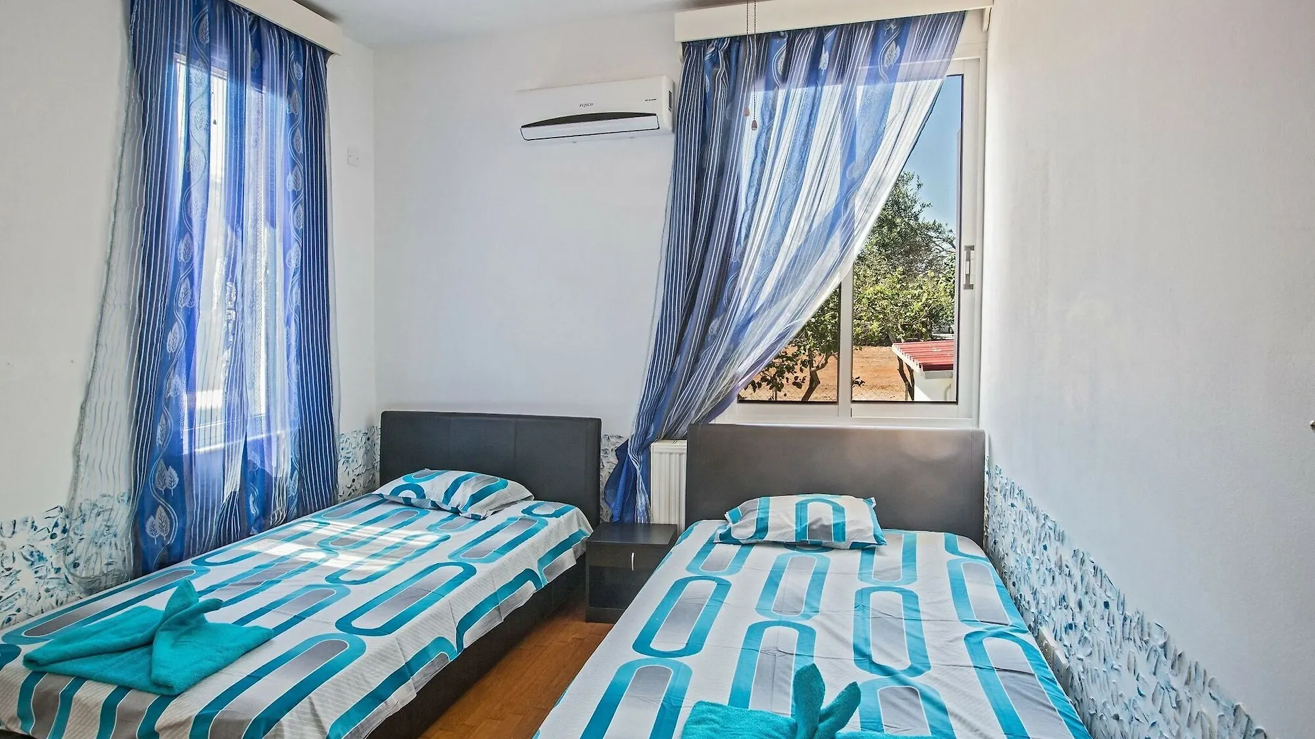 Celebrity Villa Jamie Laing Ayia Napa 3*,  Cipro